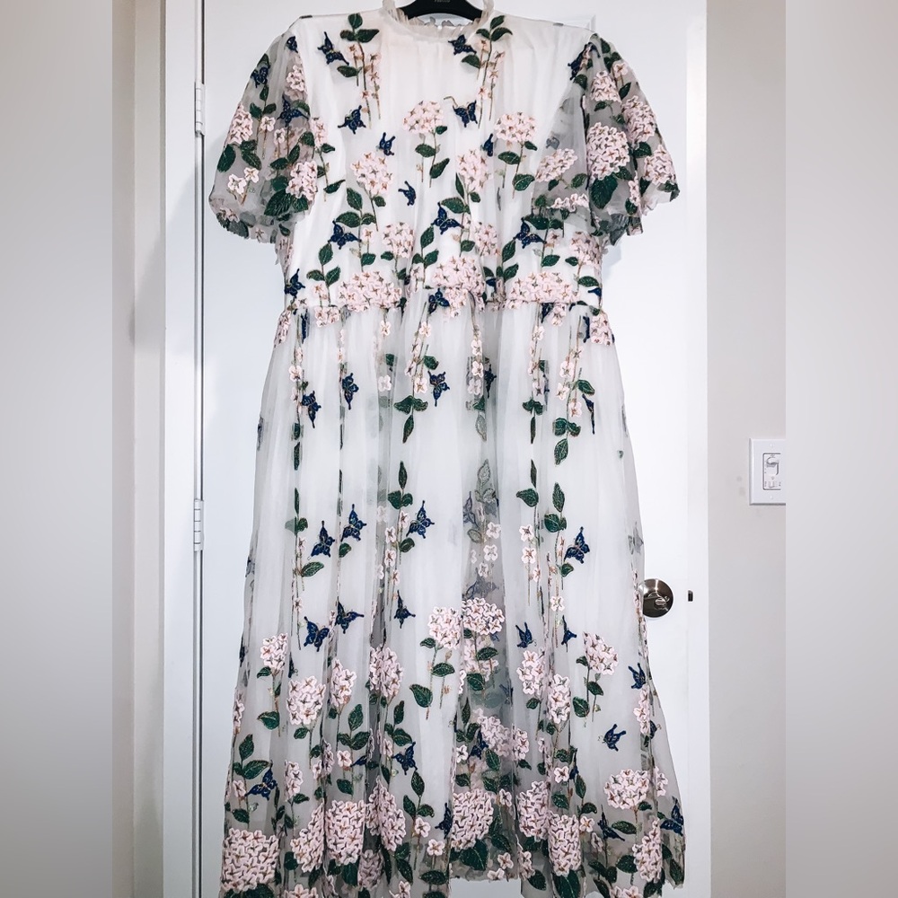 5X Jessakae Pearl Margy Floral Embroidered Midi Dress
